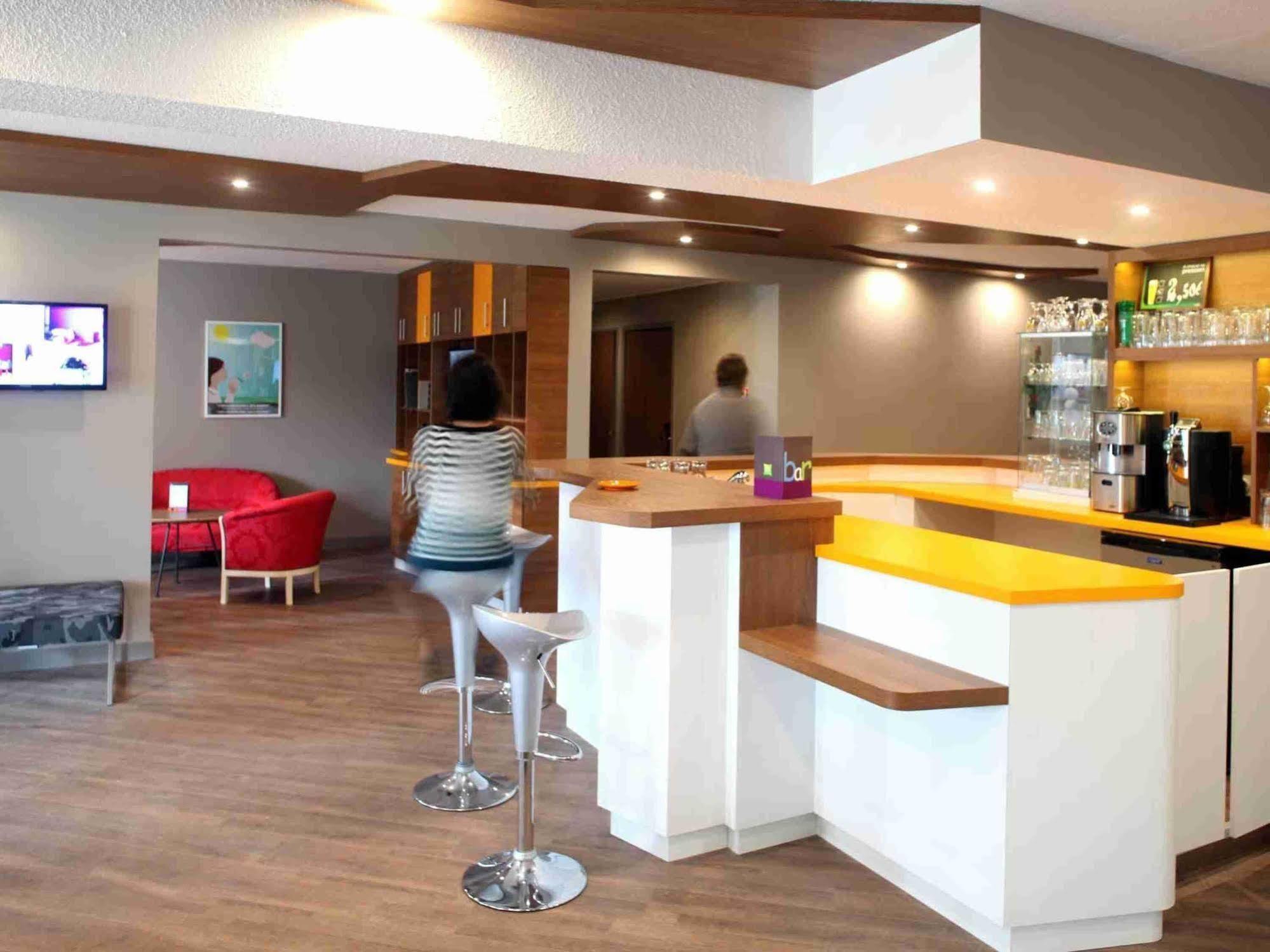 Готель Ibis Styles Ж'єн Екстер'єр фото